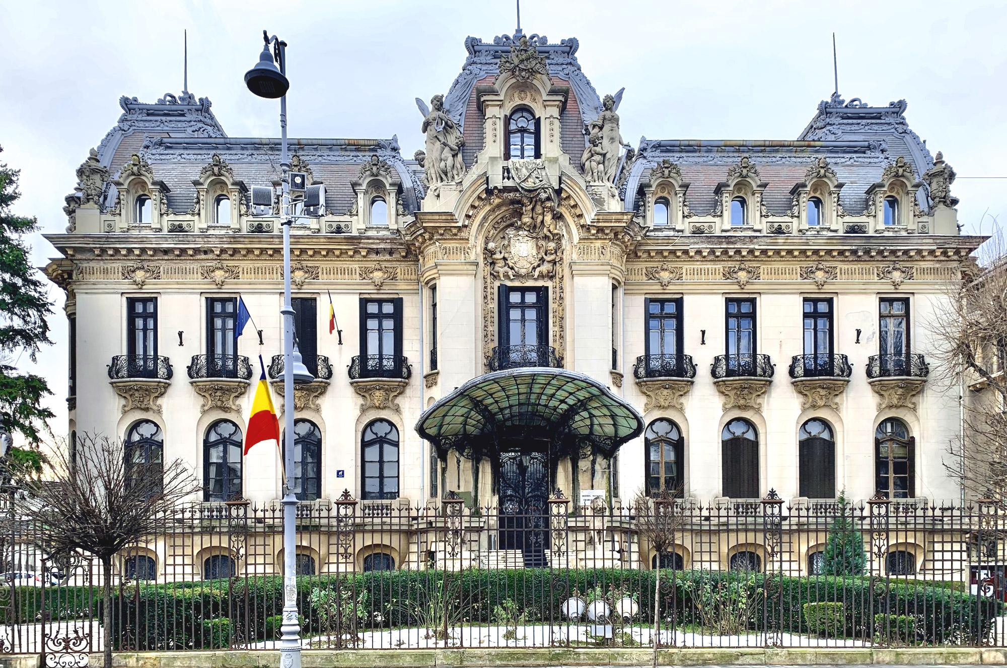 Cantacuzino Palace, Bucharest