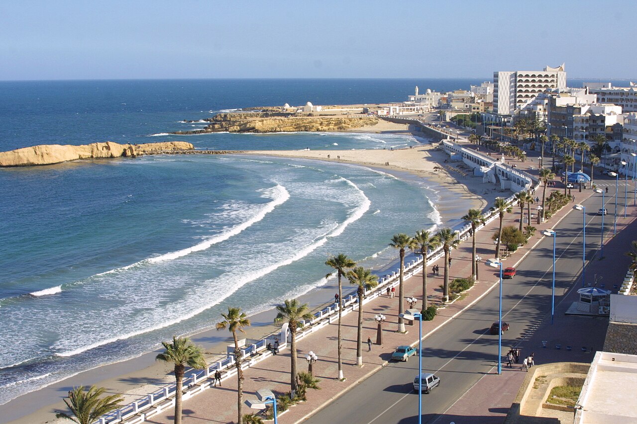 Al Qurayyah beach in Monastir