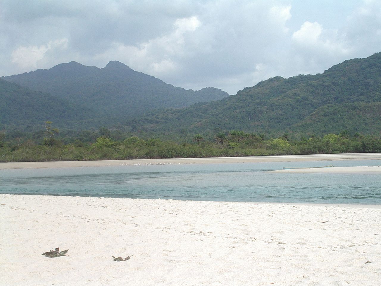 River No 2 beach, Sierra Leone