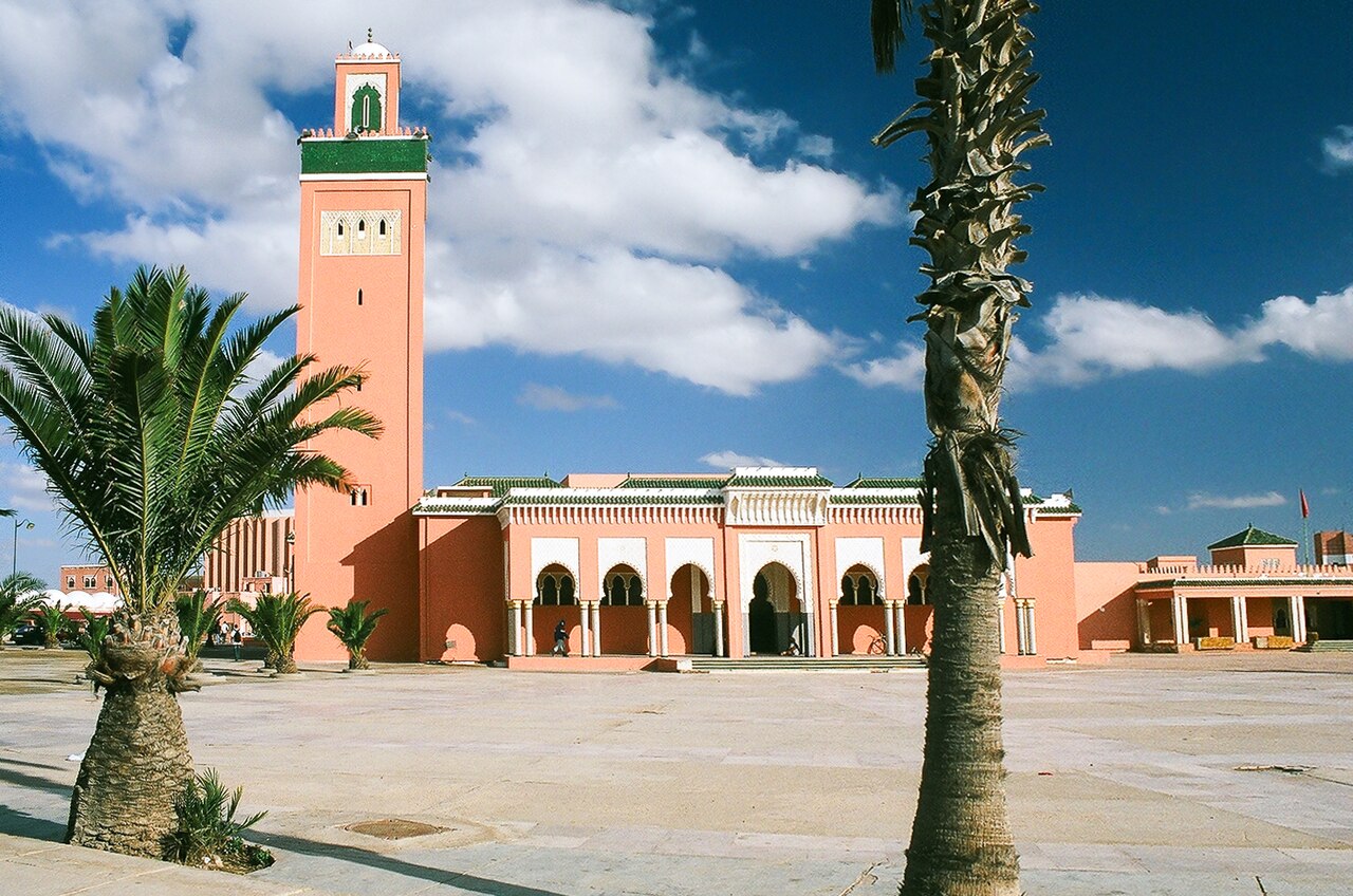 Mosque moulay abd el aziz in Laayoune